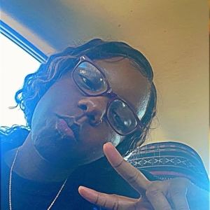 Meet your Posher, Jenayah
